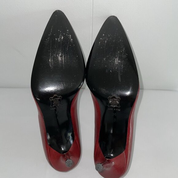 Richard Tyler Cherry Red,  Pointed high Heels, US size 8  made in Italy Bow - Picture 4 of 14